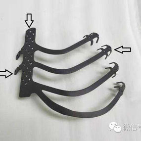 Digital materials are processed based on the simulated surgery. The precisely designed fixation points(indicated by the black arrows) greatly facilitate the operation